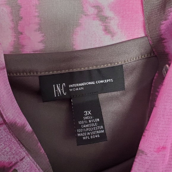 Sheer blouse with camisole and crystal buttons - Picture 5 of 7